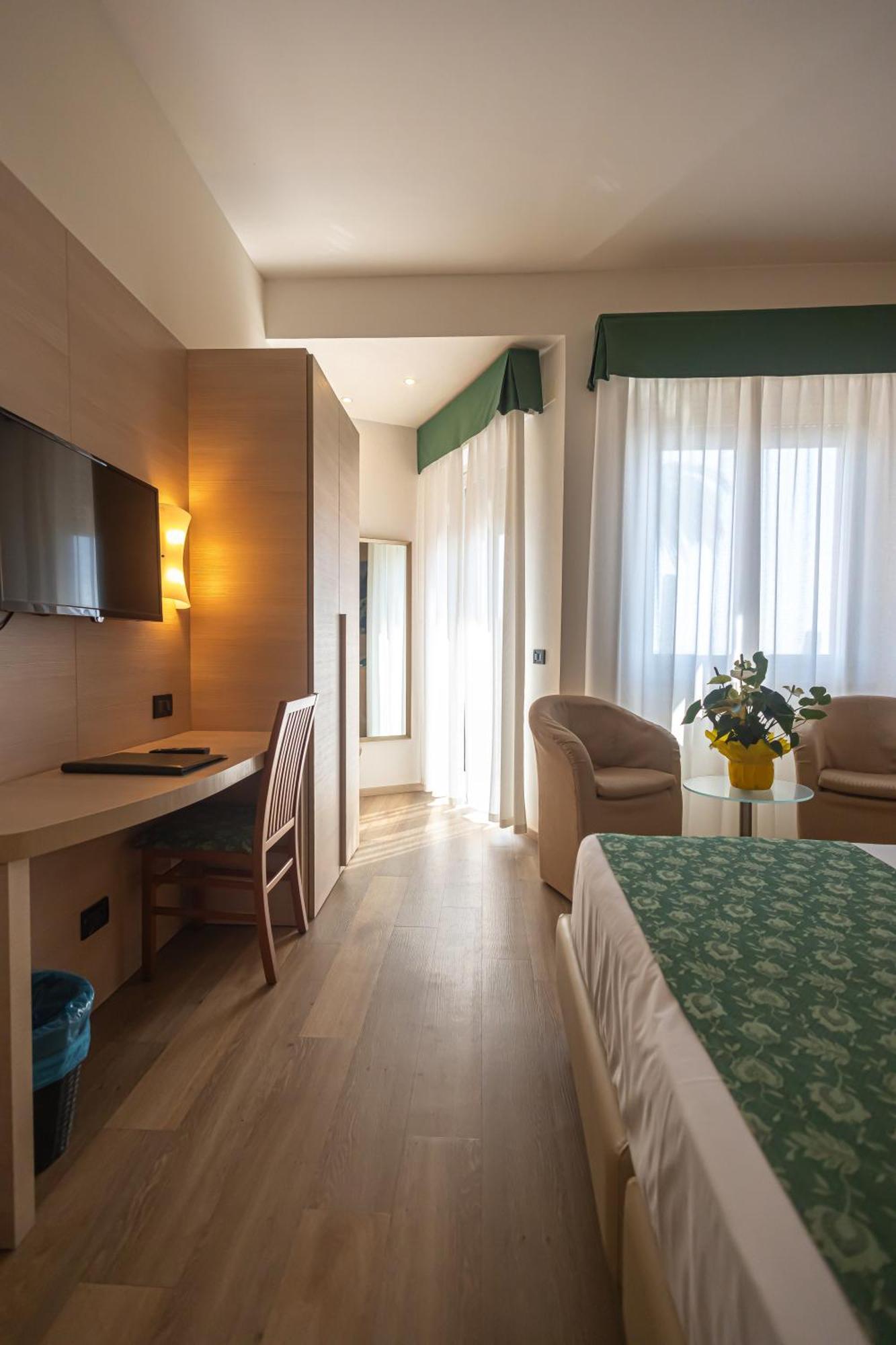 Esperia Hotel Genoa